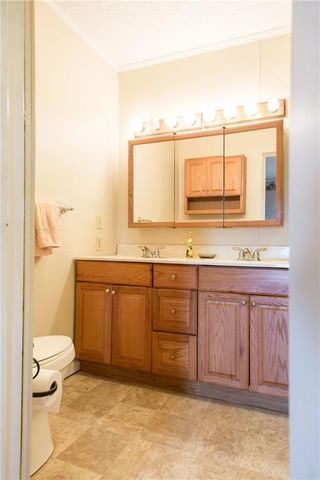596 Teakwood Road, Alma, GA 31510