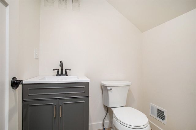 786 W Colon Road, Bronson, MI 49028