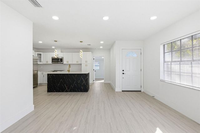 3416 E JEAN STREET, Tampa, FL 33610