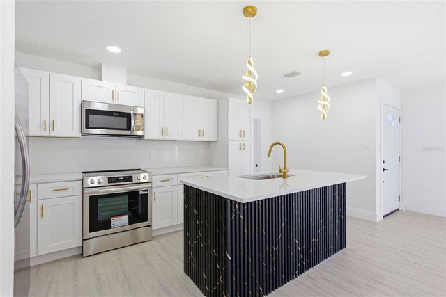 3416 E JEAN STREET, Tampa, FL 33610