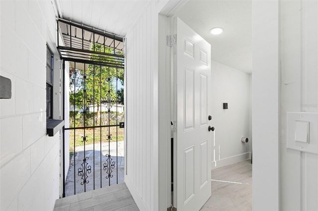 3416 E JEAN STREET, Tampa, FL 33610