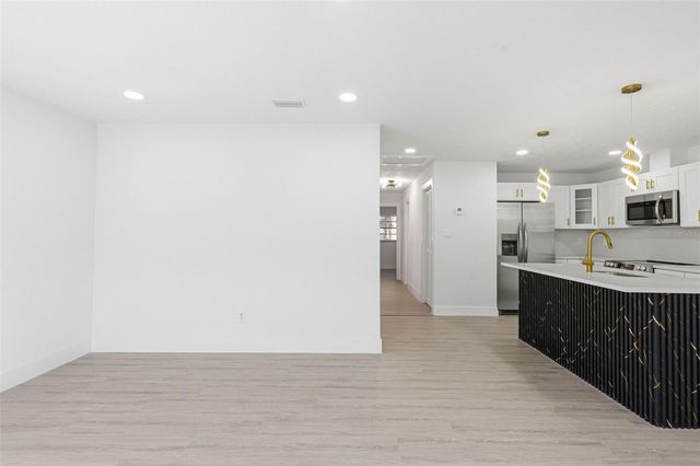 3416 E JEAN STREET, Tampa, FL 33610