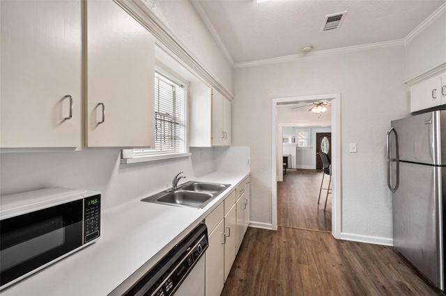 2510 Rosewood Street, Houston, TX 77004