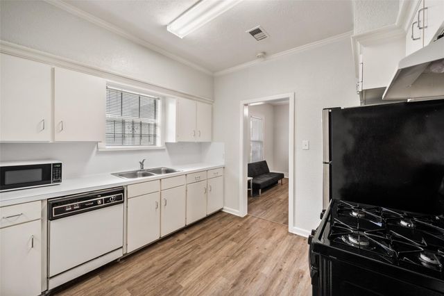 2510 Rosewood Street, Houston, TX 77004