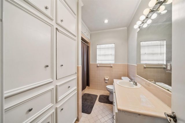2510 Rosewood Street, Houston, TX 77004