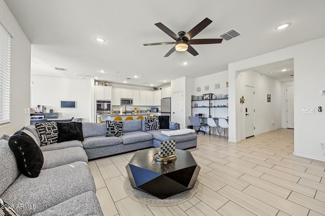 8835 W FLEETWOOD Lane, Glendale, AZ 85305