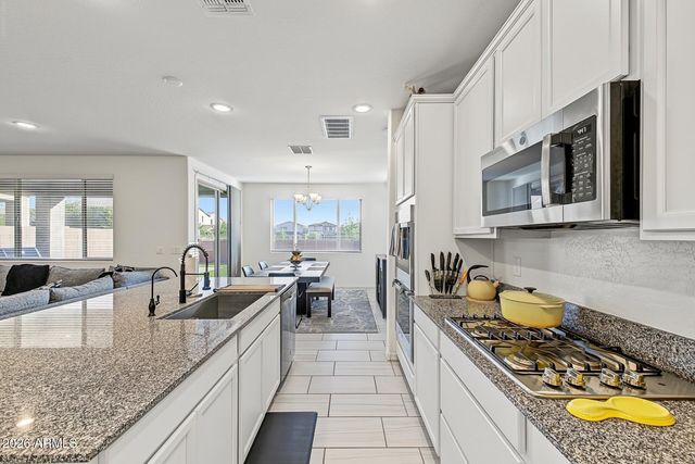 8835 W FLEETWOOD Lane, Glendale, AZ 85305