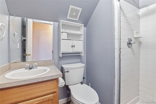 55470 E 27th Place, Strasburg, CO 80136