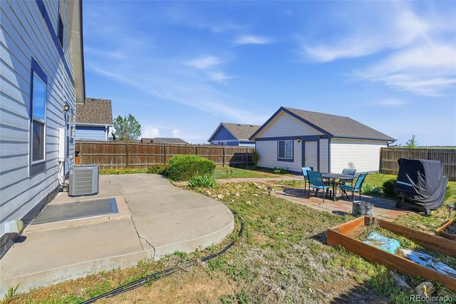 55470 E 27th Place, Strasburg, CO 80136