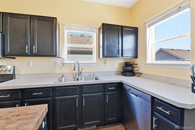 55470 E 27th Place, Strasburg, CO 80136