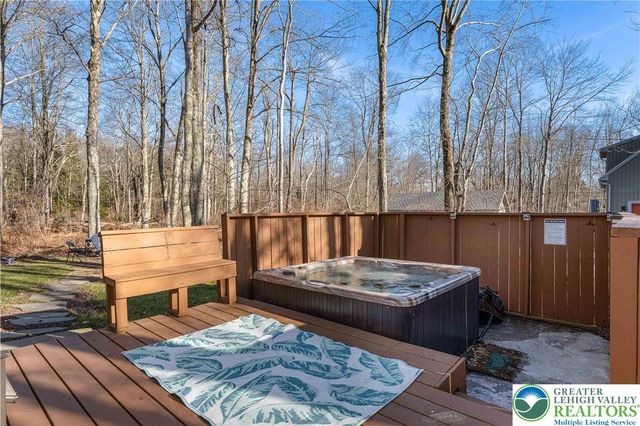 1309 Glen Trail, Coolbaugh Twp, PA 18347