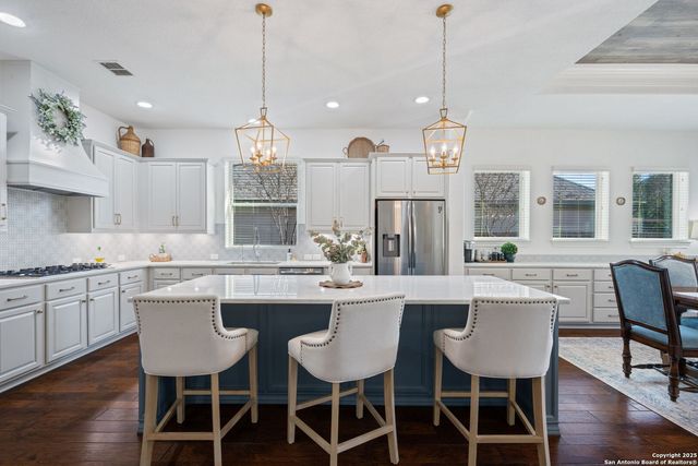 28827 PFEIFFERS GATE, Fair Oaks Ranch, TX 78015