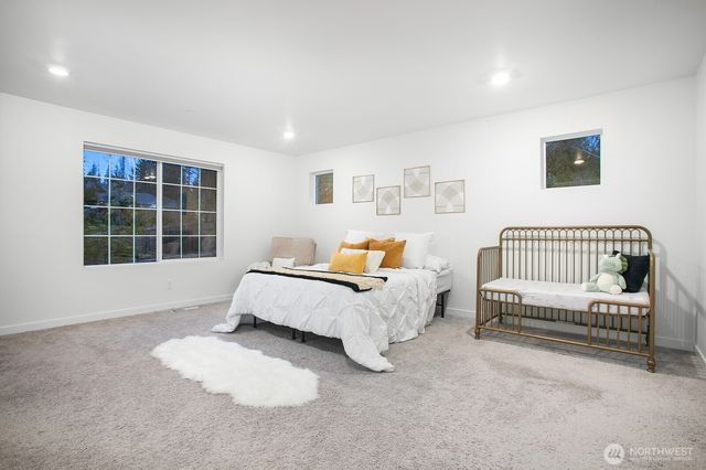 14356 NE 271st Circle, Duvall, WA 98019