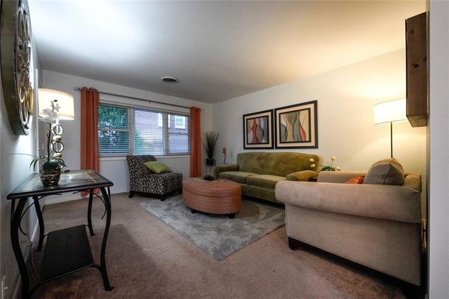 3668 Kingsboro NE Road 6, Atlanta, GA 30319