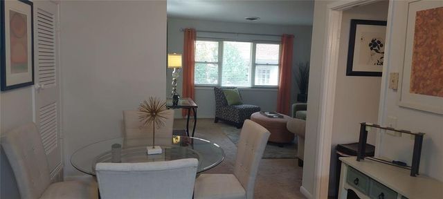 3668 Kingsboro NE Road 6, Atlanta, GA 30319