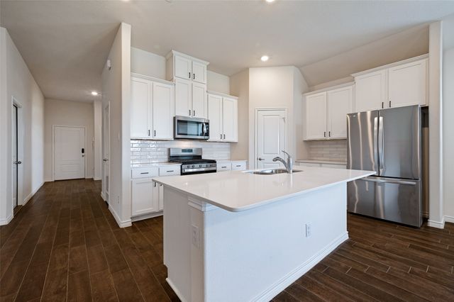 3332 Brady Starr Drive, Aubrey, TX 76227