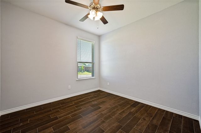 3332 Brady Starr Drive, Aubrey, TX 76227
