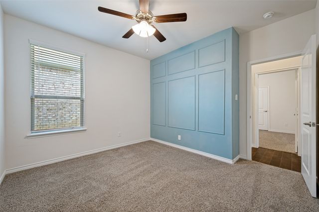 3332 Brady Starr Drive, Aubrey, TX 76227