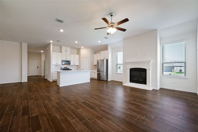 3332 Brady Starr Drive, Aubrey, TX 76227