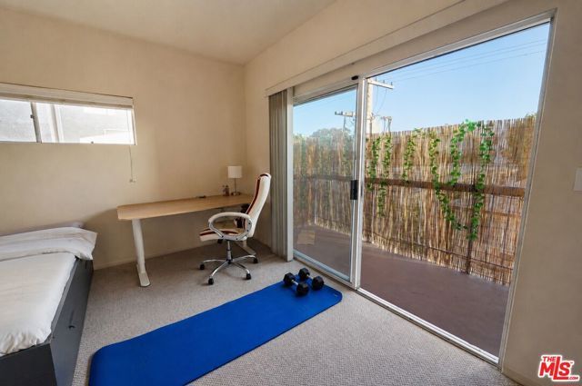 1915 Malcolm Avenue 301, Los Angeles, CA 90025