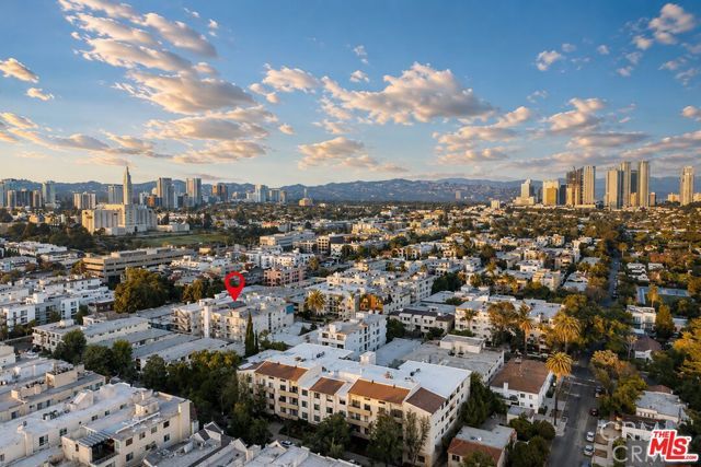1915 Malcolm Avenue 301, Los Angeles, CA 90025