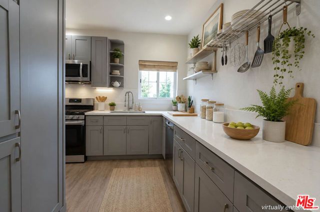1915 Malcolm Avenue 301, Los Angeles, CA 90025