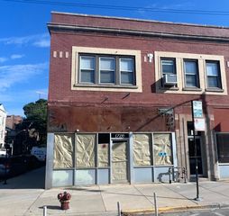 1726 W Chicago Avenue 1, Chicago, IL 60622