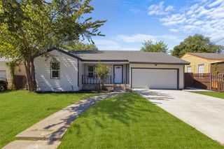 2404 Wilson Road, Fort Worth, TX 76112