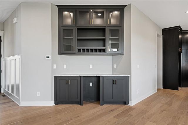 22364 W 90th Terrace, Lenexa, KS 66227