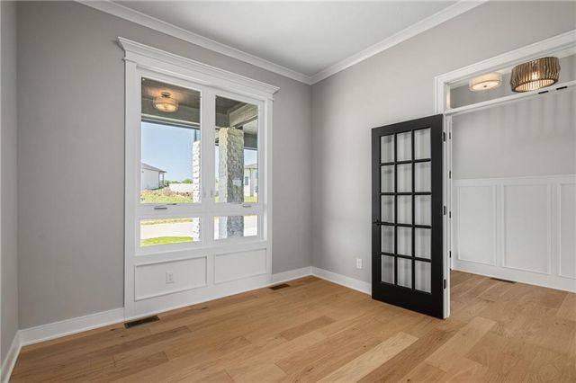 22364 W 90th Terrace, Lenexa, KS 66227
