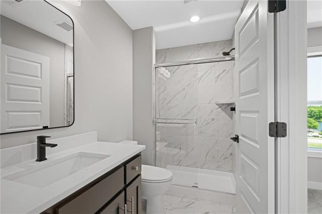 22364 W 90th Terrace, Lenexa, KS 66227