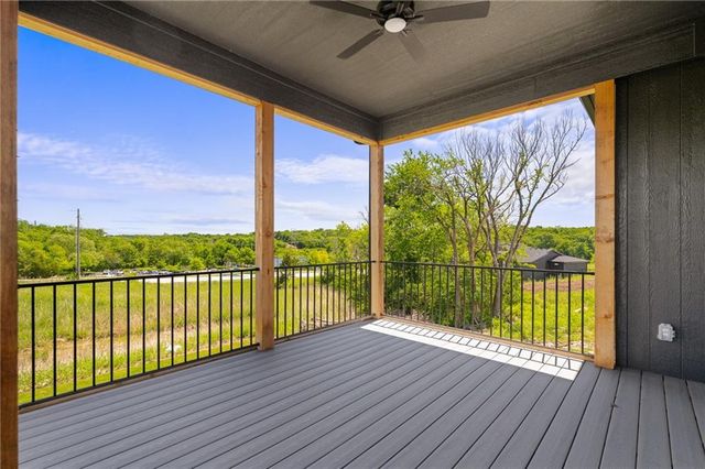 22364 W 90th Terrace, Lenexa, KS 66227