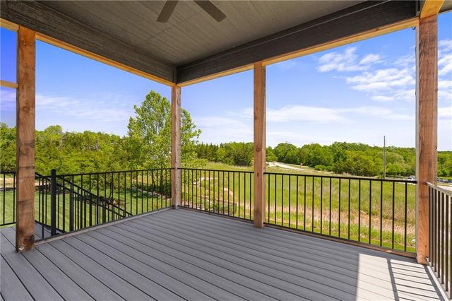 22364 W 90th Terrace, Lenexa, KS 66227
