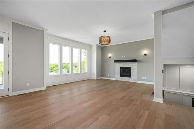 22364 W 90th Terrace, Lenexa, KS 66227