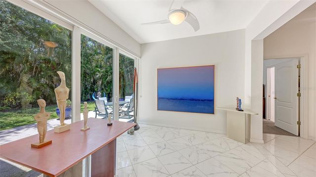 6730 W COUNTRY CLUB LANE, Sarasota, FL 34243
