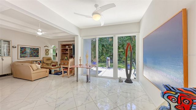 6730 W COUNTRY CLUB LANE, Sarasota, FL 34243