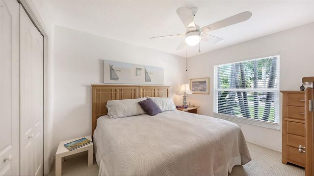 6730 W COUNTRY CLUB LANE, Sarasota, FL 34243