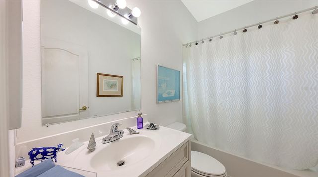 6730 W COUNTRY CLUB LANE, Sarasota, FL 34243