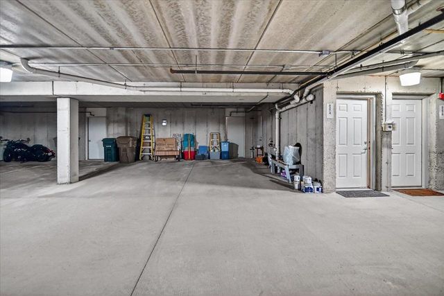 8274 Starr Grass Drive, Madison, WI 53719