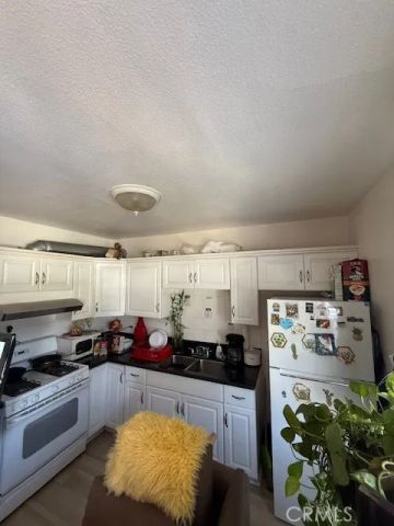2310 Elm, Long Beach, CA 90806