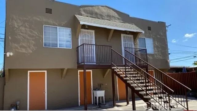 2310 Elm, Long Beach, CA 90806