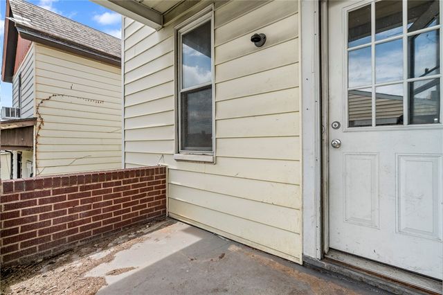919 Brinton Ave, Pitcairn, PA 15140