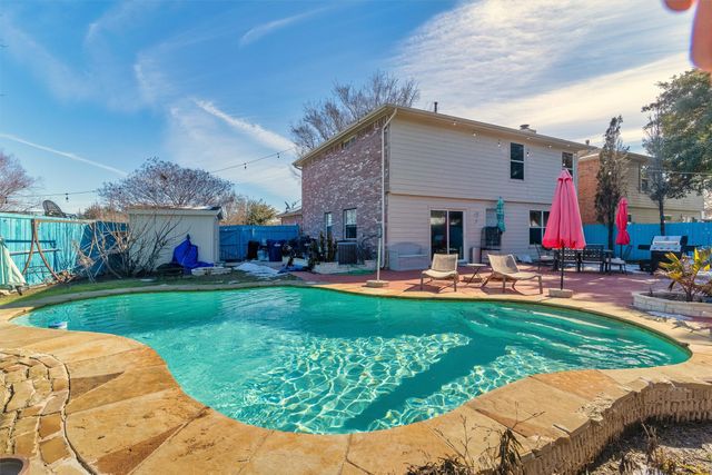 2011 Wisteria Way, Mckinney, TX 75071