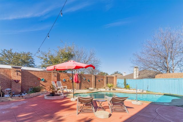 2011 Wisteria Way, Mckinney, TX 75071