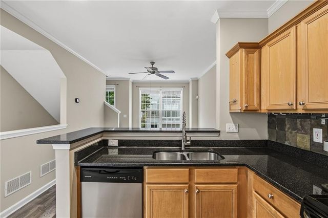 1138 Village SE Court, Atlanta, GA 30316