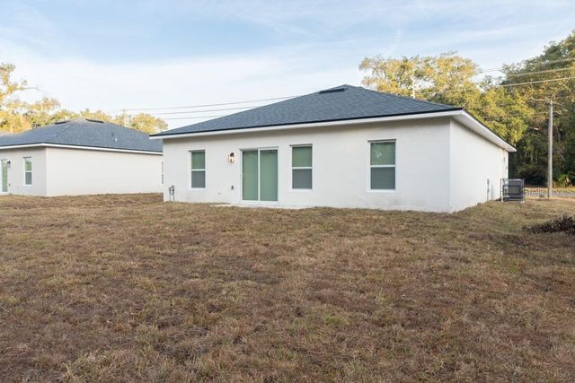 40 W 12TH STREET, Apopka, FL 32703