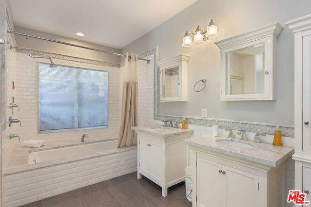 11835 S South Park Avenue, Los Angeles, CA 90066