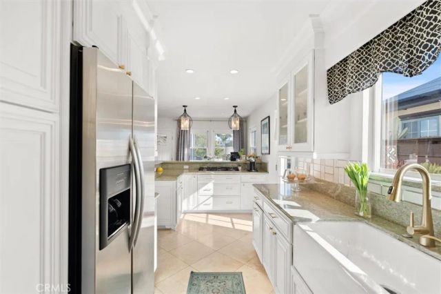 625 Camino Real, Redondo Beach, CA 90277