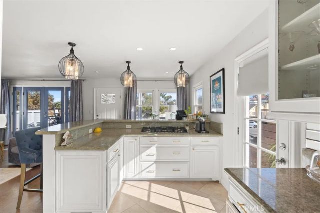 625 Camino Real, Redondo Beach, CA 90277