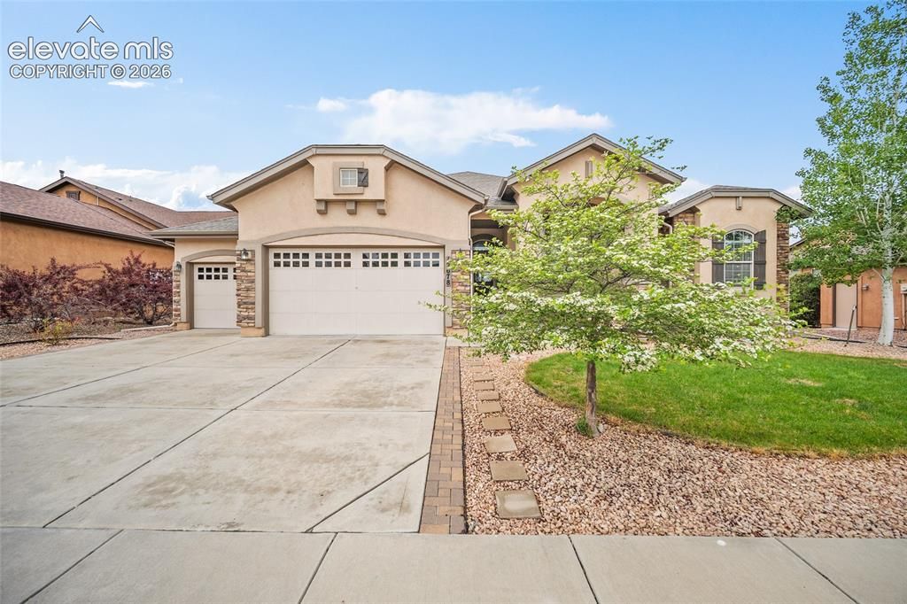 12678 Barossa Valley Road, Colorado Springs, CO 80921